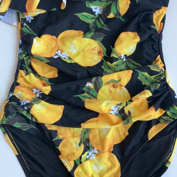NWT Hilor black with lemons one ruffled shoulder one piece swimsuit ruched. - Picture 10 of 15